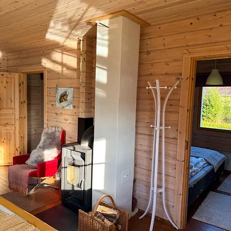 Riverside 度假居 罗瓦涅米