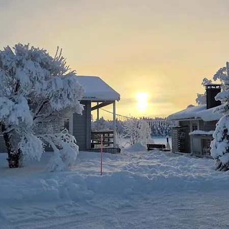 度假居 Riverside *