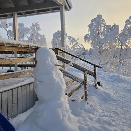 Riverside 度假居 罗瓦涅米