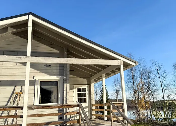 Riverside בית נופש *